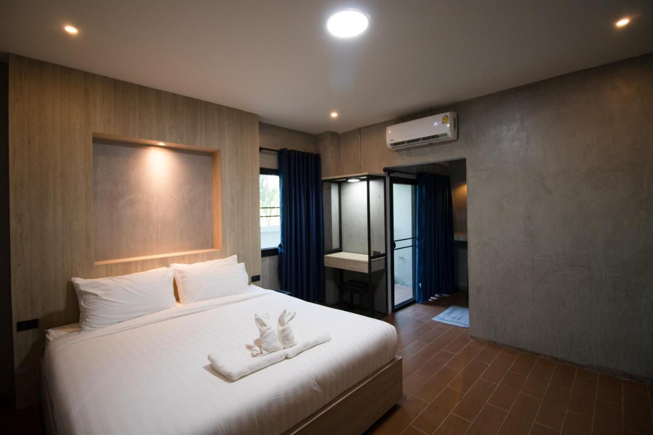 Rabbit Hotel Phimai Exterior foto