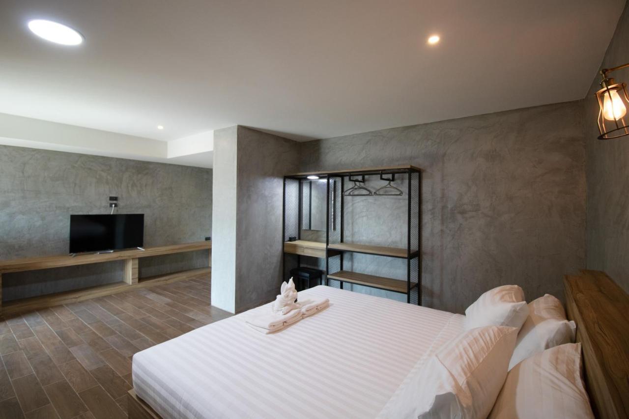 Rabbit Hotel Phimai Exterior foto